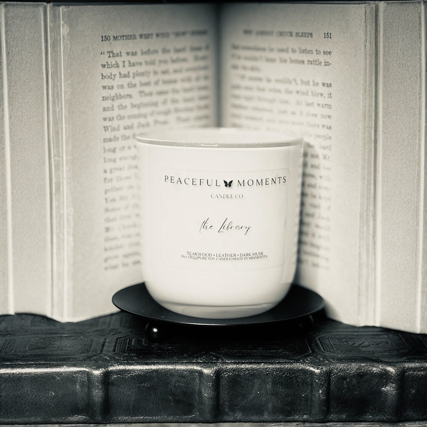 Limited Edition - The Library - 11 oz Candle